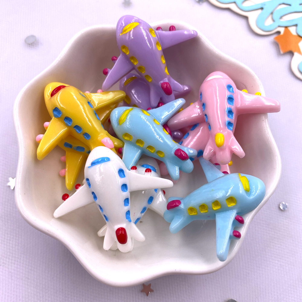 Paradise Jewelry & Watches Llc Miami - 10PCS Mixed Resin Colorful Cartoon Aircrafts