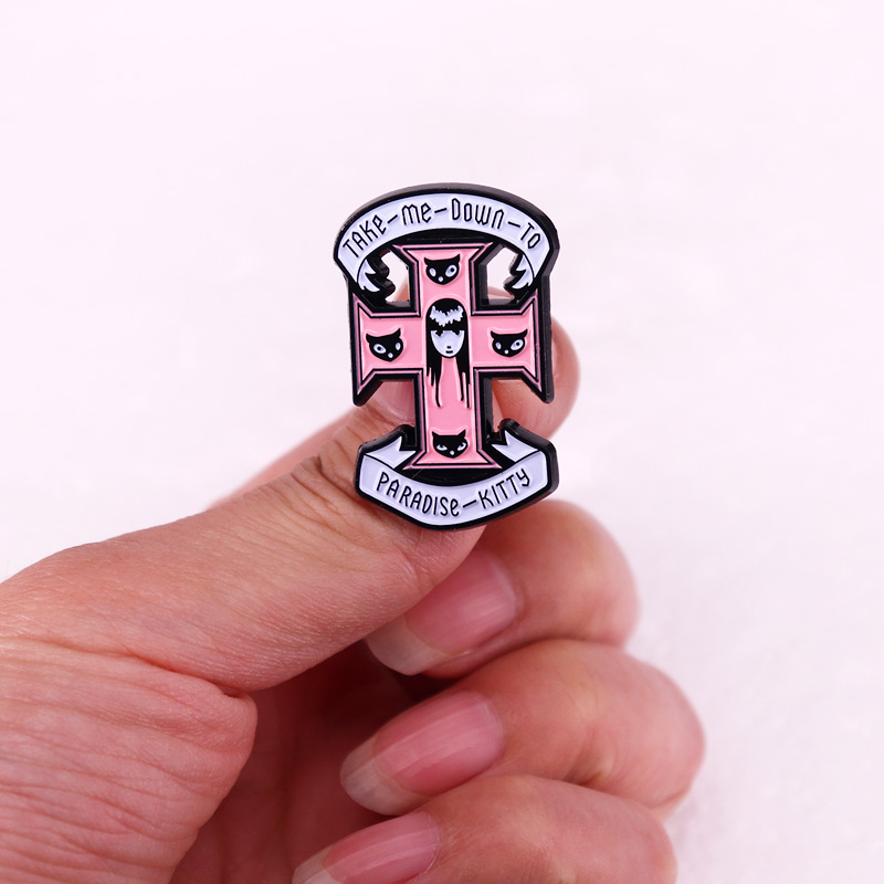 Emily the Strange Take Me Down - Paradise Jewelry & Watches Llc Miami 评论和价格
