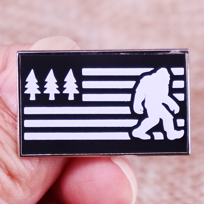 American Flag Bigfoot PNW Paci - Pacific Jewelry & Watches Los Angeles 评论和价格